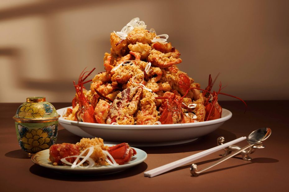 ห้องอาหาร ซัมเมอร์ พาเลซ ชวนมาลิ้มรสภูเขาล็อบสเตอร์ผัดสไตล์กวางตุ้งต้นตำรับ