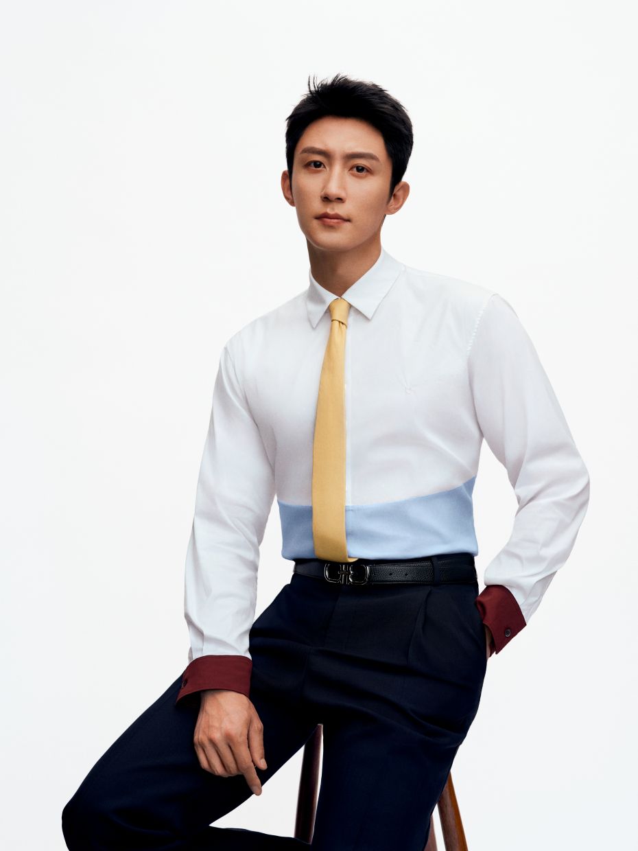 เติมเต็มความสง่างาม โอบรับความรุ่งเรือง  Ferragamo นำเสนอเข็มขัด Gancini รุ่นพิเศษสำหรับเทศกาลวาเลนไทน์ของจีน