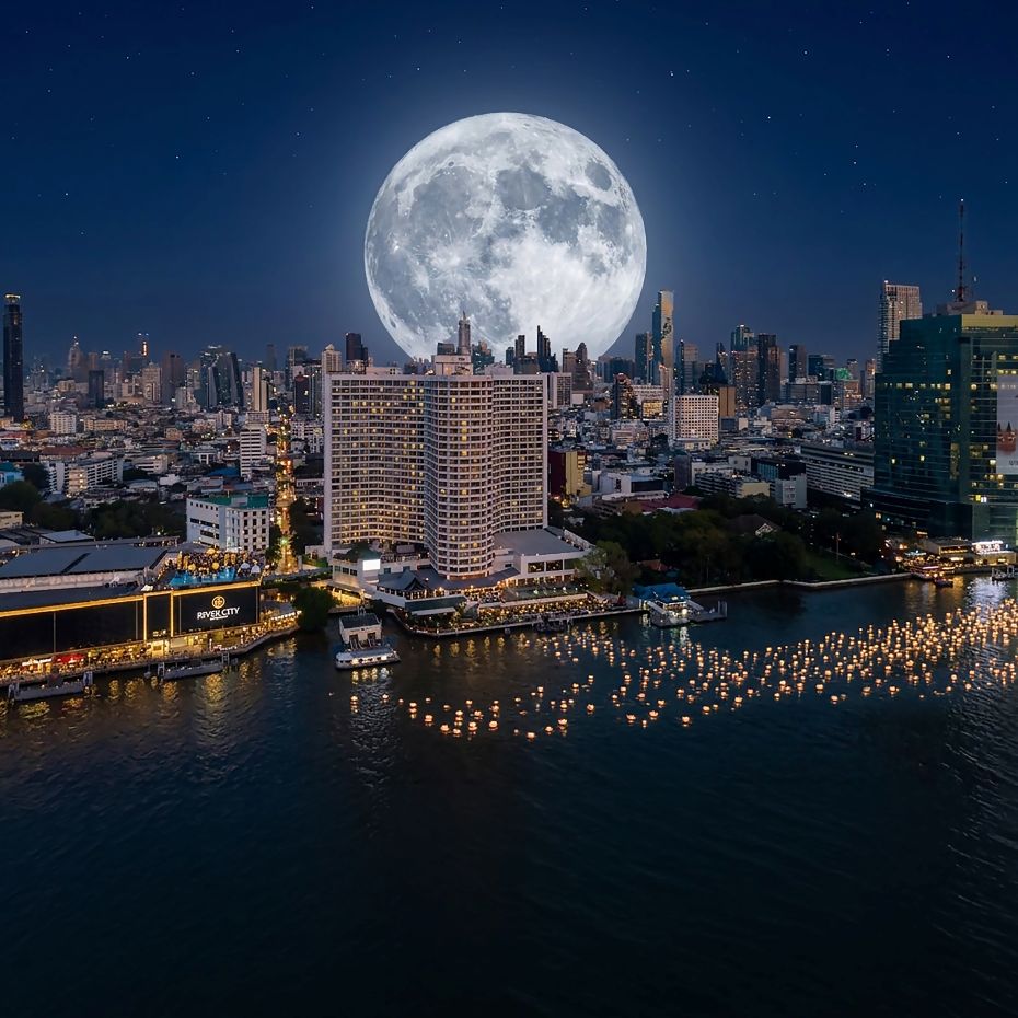 ฉลองลอยกระทงริมแม่น้ำเจ้าพระยา ณ โรงแรมรอยัล ออคิด เชอราตัน ริเวอร์ไซด์ กรุงเทพฯ